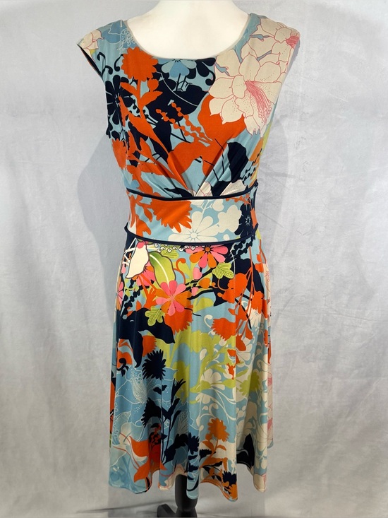 London Times Dresses & Skirts - London Times retro style pleated front flowy dress size 6